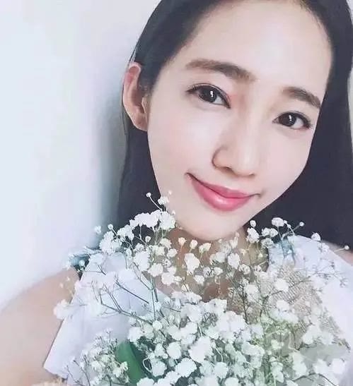 爆了！挺著大肚子閃嫁，20億欠債被新老公還了？