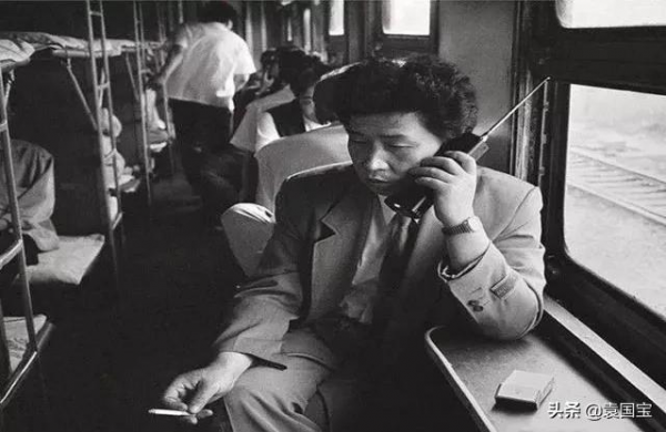 30年逆襲之路，國產手機何去何從？