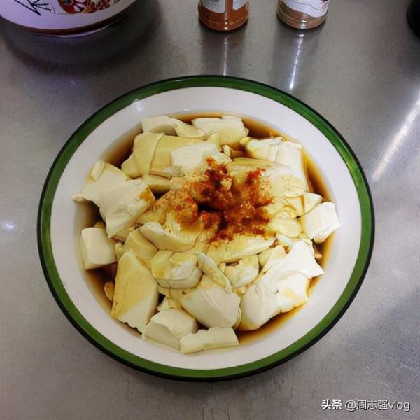 老婆買的蔥油豆腐,我驚呆了!一下給老婆買了2斤,老婆再買5斤 老婆買的蔥油豆腐,我驚呆了!一下給老婆買了2斤,老婆再買5斤