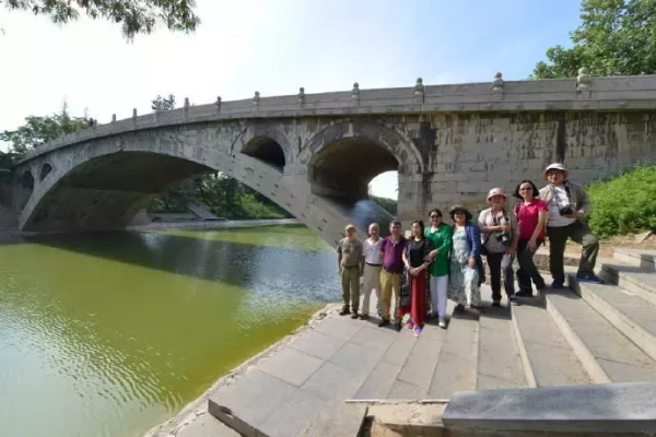 悠遊千古趙州境，觀賞天下第一橋