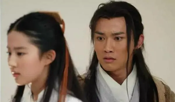 影視劇演員臨時換人，導演眼光真毒，有的不換可能還沒那麼離譜