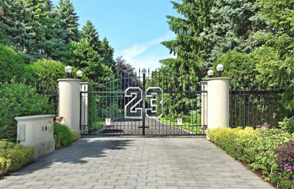 NBA飛人喬丹5202㎡別墅,一間客廳上百平,網友卻說:還沒賣出去 NBA飛人喬丹5202㎡別墅,一間客廳上百平,網友卻說:還沒賣出去