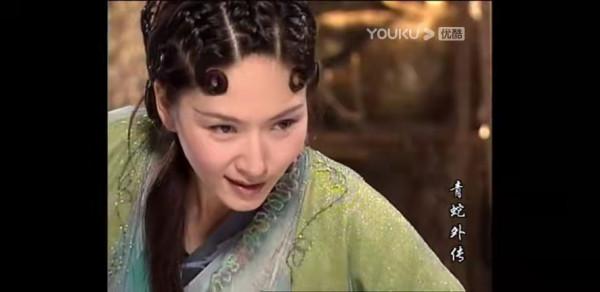 許仙好賭、青蛇吃人、法海有情，這版白蛇故事荒誕又感人