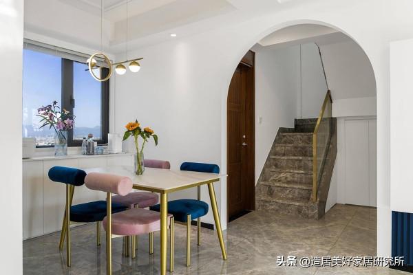 現代輕奢 ▏重塑120㎡複式家，用色彩演繹空間浪漫