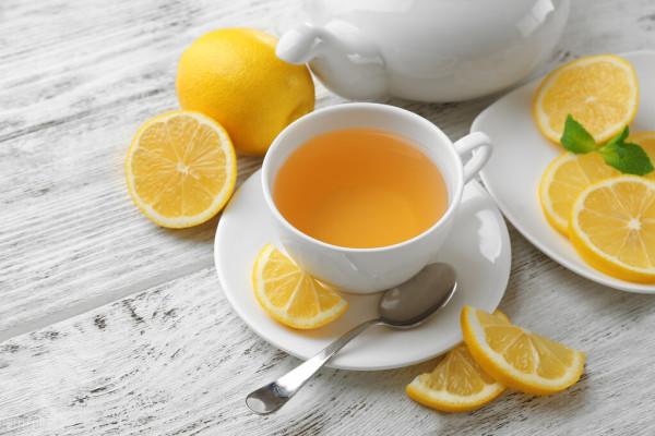 水果節節高！香蕉普漲40%，枇杷、紅美人漲破15元，檸檬也跟漲？