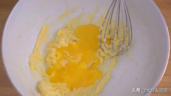 揭秘！燕麥消化餅的做法！和買的一樣，酥酥軟軟，好吃到腦昏昏