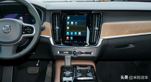 49.99萬！盤點沃爾沃S90 RECHARGE T8：優雅外表，雙動力