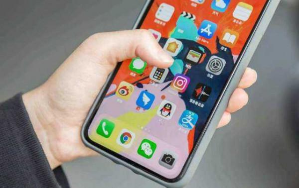 ios15.2還有“彩蛋”？維修不限制第三方螢幕，順便聊聊使用體驗