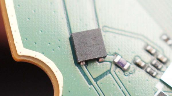 拆解報告:BOSE QuietComfort 45 頭戴式降噪耳機 拆解報告:BOSE QuietComfort 45 頭戴式降噪耳機