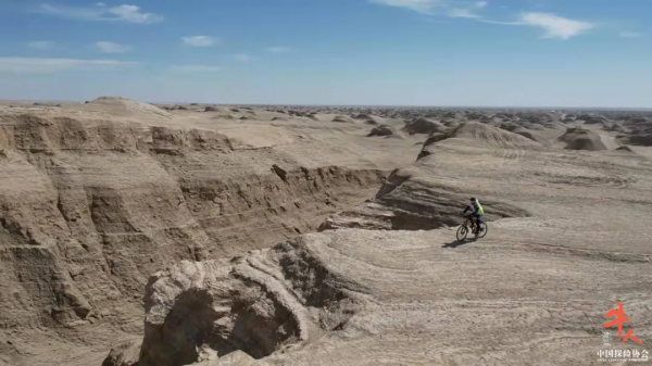 牛人 | 劉海翔：絲綢之路上的騎行超人