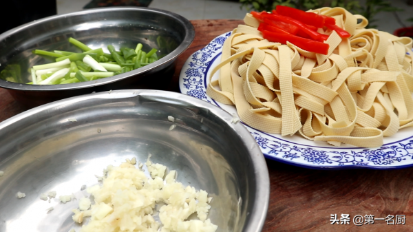 5道下酒小冷盤，爽口開胃不油膩，5分鐘端上桌，簡單實用接地氣