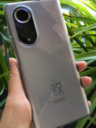 第四部華為手機，家裡正慢慢弄華為生態，鴻蒙的不同裝置互聯真棒