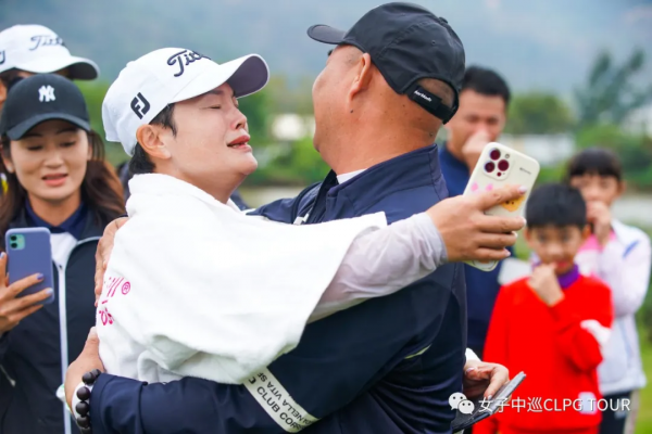 潘豔紅 &vert; 師恩何報？唯有冠軍