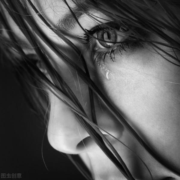 93年，湖南女子拋夫棄女追尋愛情，再婚僅一月，卻舉刀刺死了丈夫