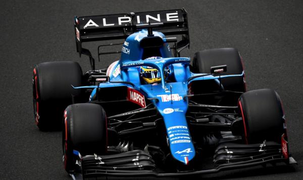 “老當益壯”-阿隆索認為他“用一隻手”就能打敗年輕的自己 “老當益壯”-阿隆索認為他“用一隻手”就能打敗年輕的自己