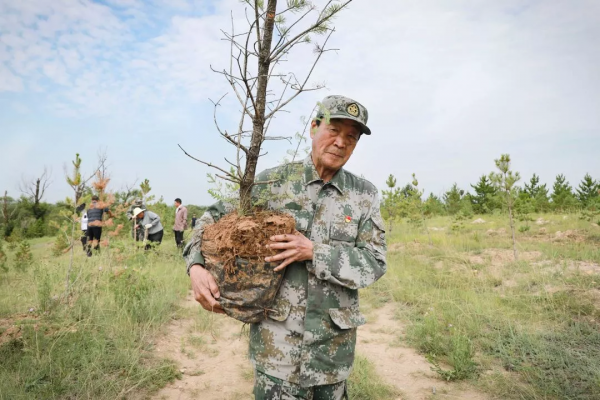 時代面孔：十月，我們應該記住的那些面孔