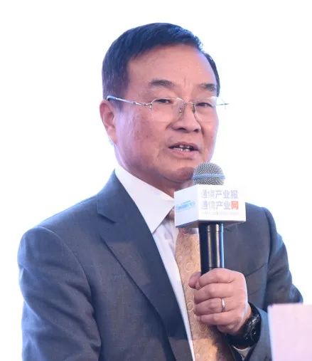 蜂窩坍塌?關於6G天地一體化資料中心的構想 蜂窩坍塌?關於6G天地一體化資料中心的構想