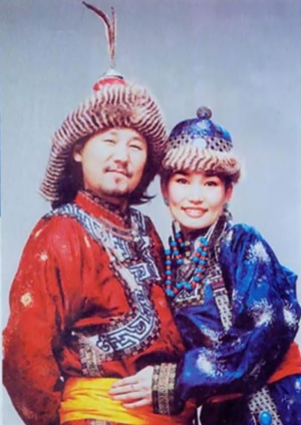 喝酒敗盡家產，35歲離婚，50歲老年喪女的騰格爾後悔了嗎？