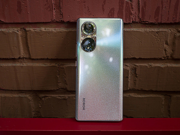 懂手機的人會選這四款手機：各方面無短板 懂的都懂