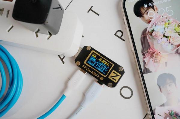 20W充電頭怎麼選？四款熱門產品對比體驗給你答案