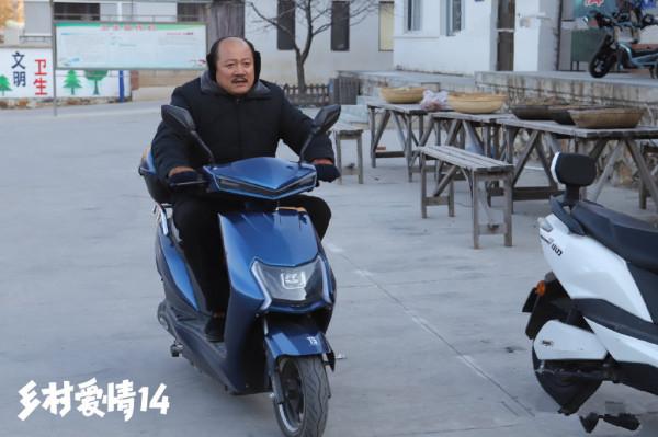 《鄉村愛情14》首播，全員毒舌比賽，簡單爆笑，依舊春節背景板