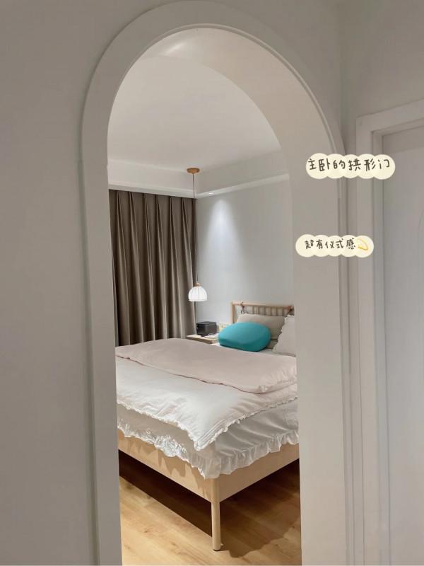 再買房，就照她家這樣裝，全屋大白牆、無主燈，乾淨利落，好舒服