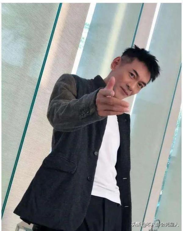 11位演過金庸男主的美男現狀:有人整容,有人出家,有人成大善人 11位演過金庸男主的美男現狀:有人整容,有人出家,有人成大善人