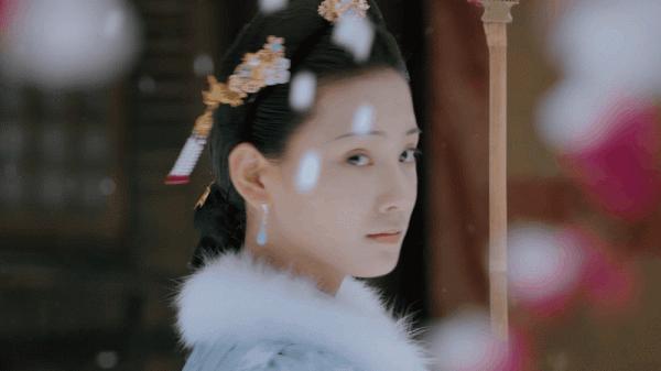 大齡演員別再裝嫩了!讓這8位小演員告訴你,娛樂圈根本不缺少女 大齡演員別再裝嫩了!讓這8位小演員告訴你,娛樂圈根本不缺少女