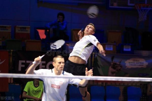 羽毛球進階必備之搶高點 羽毛球進階必備之搶高點