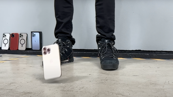 iPhone 13螢幕升級,是否意味著不用貼膜? iPhone 13螢幕升級,是否意味著不用貼膜?