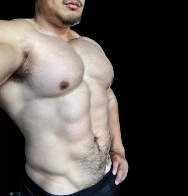 這些壯漢能練出異常發達的肌肉是否有尼安德特人遺傳的強壯基因？