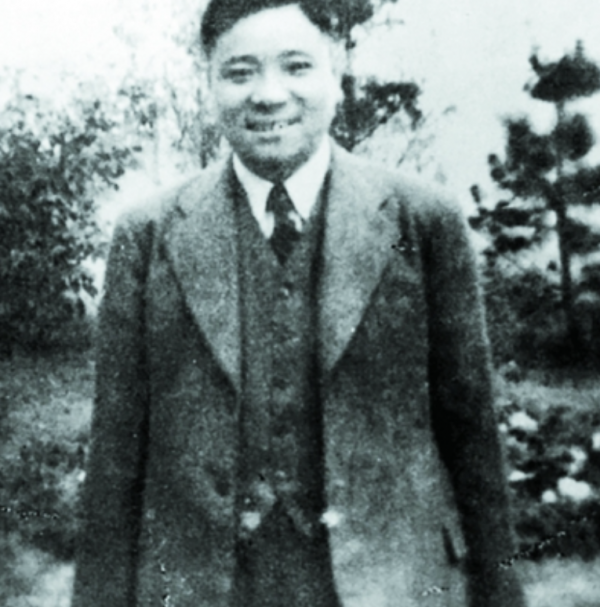 《偽裝者》明樓原型袁殊：5重間諜身份遊走各方，晚年在北京逝世