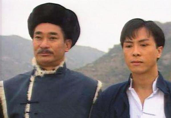 一眾周星馳配角齊聚內地！梁家仁高雄鬚髮皆白，64歲袁祥仁精神足