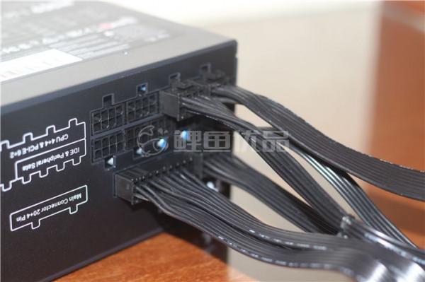 穩定高效、80PLUS白金-Tt鋼影650白金電源評測