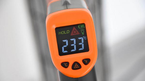 舒樂氏紅外取暖器：迅速升溫 遠距送暖