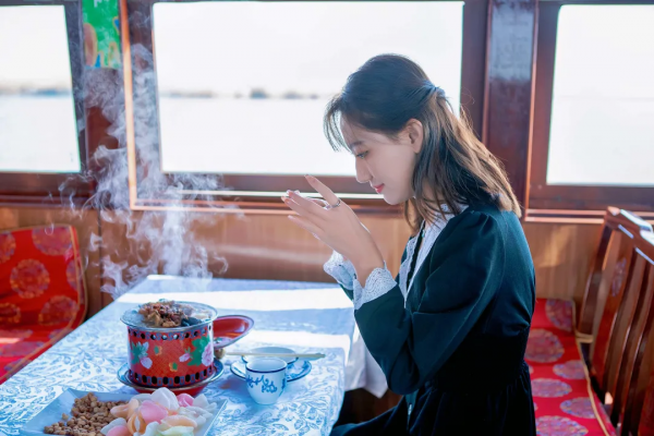 別等頭髮花白才說“我要出去走遠方”，趁冬日暖陽，遇見恰好風景