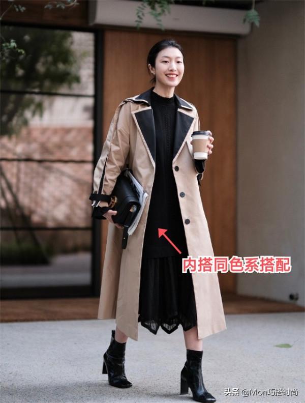 秋天別隻會穿馬丁靴，今年流行“裸靴”，配風衣連氣質都變高階了