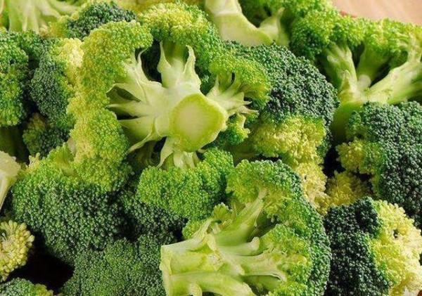 十大健康食物公佈，西紅柿榜上有名，不妨常吃，為健康助力加分