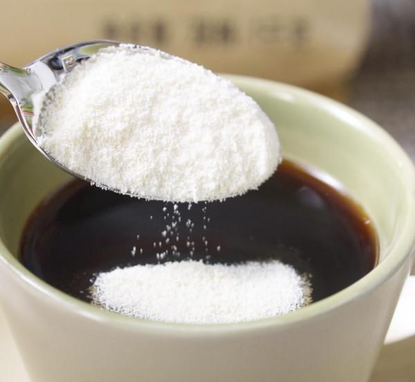 給孩子買零食，記住別買“笨蛋脂肪”，沒有營養，吃多了危害健康