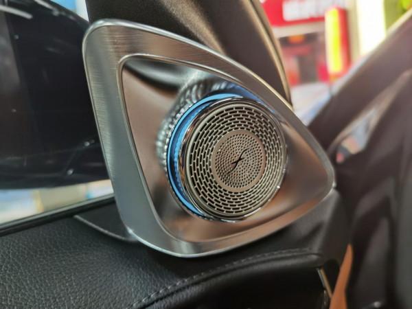 橫刀立馬不相讓！21款賓士S400內外升級包圍、音響加通風三板斧