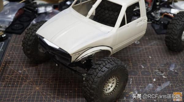 潮白怪獸-閉門造車-135號大腳LCG賽車