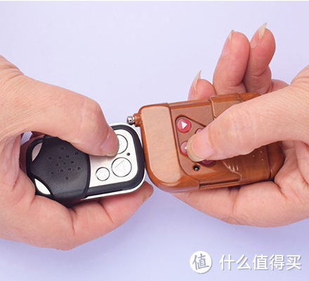 手把手教你複製車庫遙控器和小區ID門禁卡，瞬間省下上百元