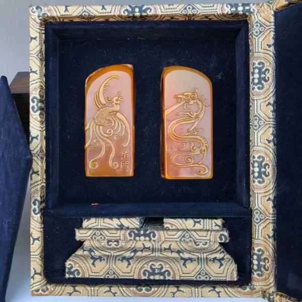 田黃石雕龍鳳印章