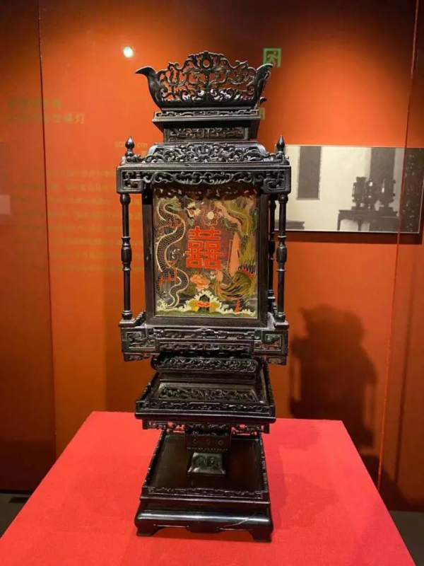 故宮宮燈海淀“點亮”!在光影中穿越百年...... 故宮宮燈海淀“點亮”!在光影中穿越百年......