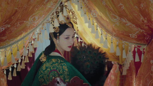 總感覺薇婭穿古裝像一個人，終於找到了