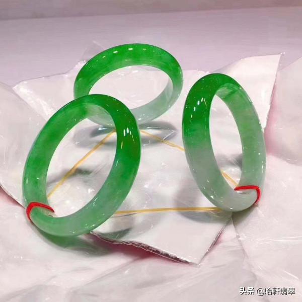 價值5959萬的翡翠手鐲成為拍賣界頂流，為什麼手鐲可以這麼貴？