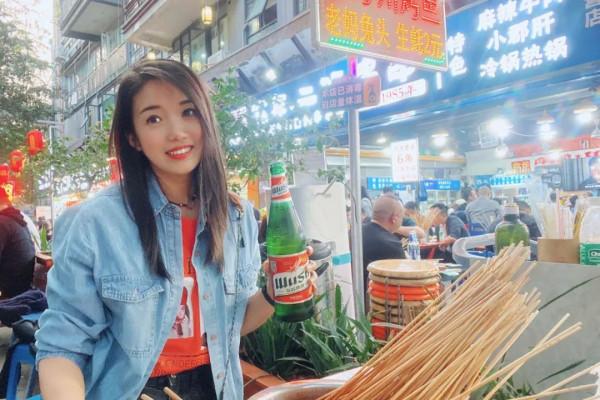 1年有150天住酒店，44次旅行，47次飛行！這江南女子怎麼做到的？