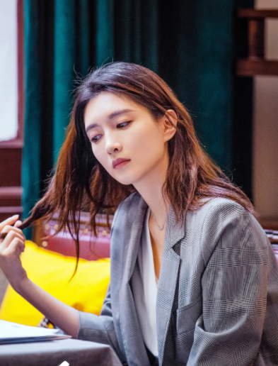 《二十不惑2》原班人馬迴歸，關曉彤成第一女主，鹿晗或去客串？