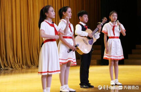 東凱中學舉行“百年征程傳薪火 紅色經典詠流傳”朗誦活動