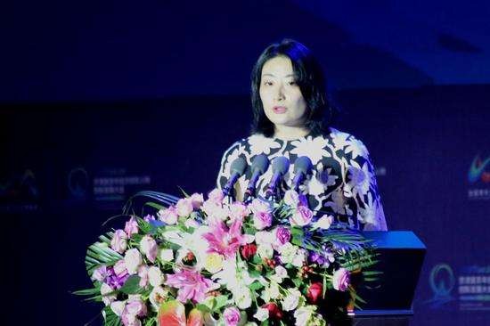 娃哈哈公主宗馥莉：身價800億40歲還單身，成父親宗慶後的心病